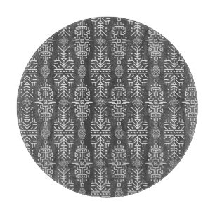 Ethnic Boho Chic: Nahtloses Stammesdesign Schneidebrett