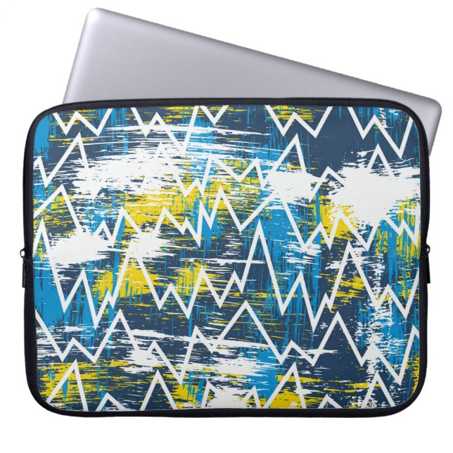 Ethnic boho seamless pattern. Zigzag pattern. Scri Laptopschutzhülle (Vorderseite)