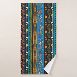 Ethnic Feathers: Stickerei Boho Chic Badehandtuch