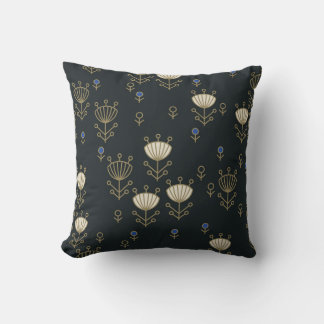 Ethnische Blume: Vintages Zierdesign Kissen