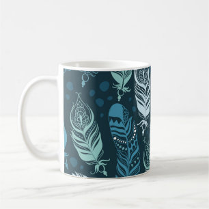 Ethnische Federn: Farbige nahtlose Muster. Kaffeetasse