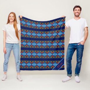 ethnisches geometrisches Muster. Monogramm. Name Fleecedecke