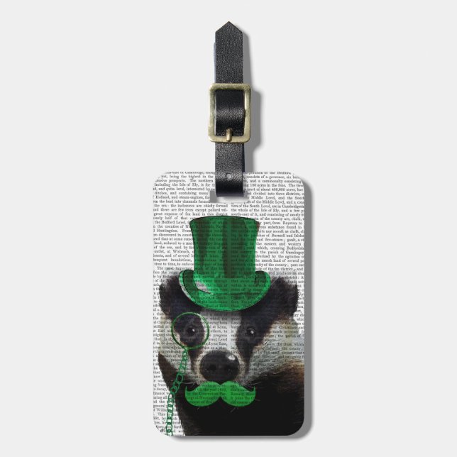 Étiquette À Bagage Badger avec chapeau vert et moustache (Devant Vertical)