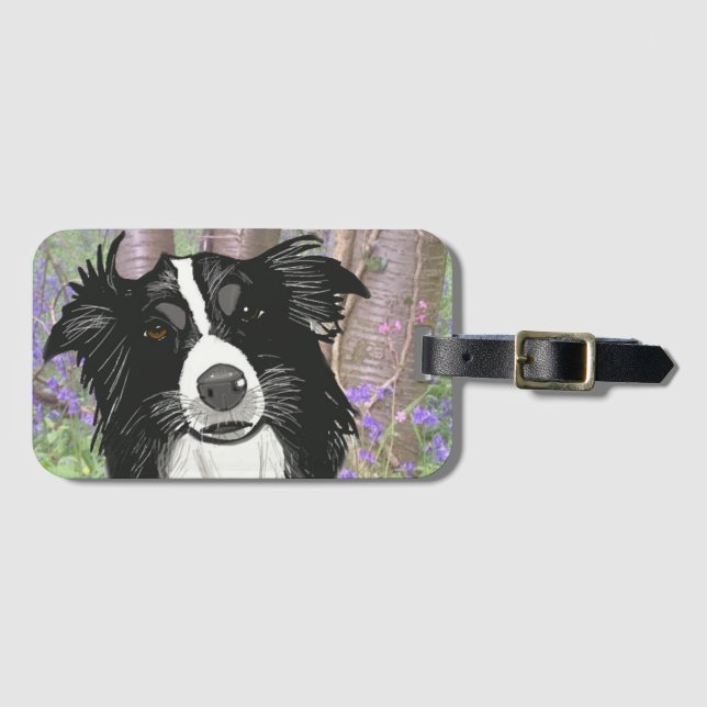 Étiquette À Bagage Collie frontalière noire et blanche dans Bluebell  (Devant Horizontal)