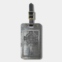 Croix usée en métal