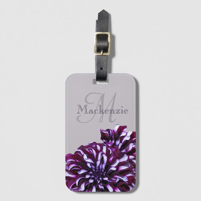 Étiquette À Bagage Élégant dahlia violet fleurs monogramme nom person (Devant Vertical)