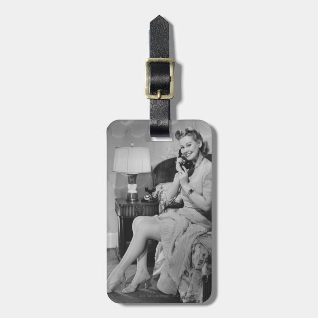 Étiquette À Bagage Femme parlant au téléphone (Devant Vertical)