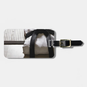 Étiquette À Bagage Judo Gi sur le tapis Tatami