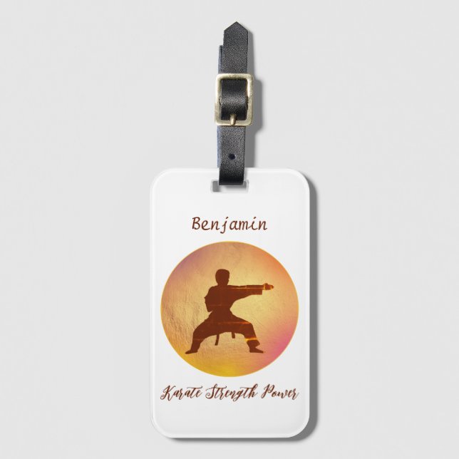 Étiquette À Bagage Karate Silhouette Moderne Personnalisé Arts Martia (Devant Vertical)