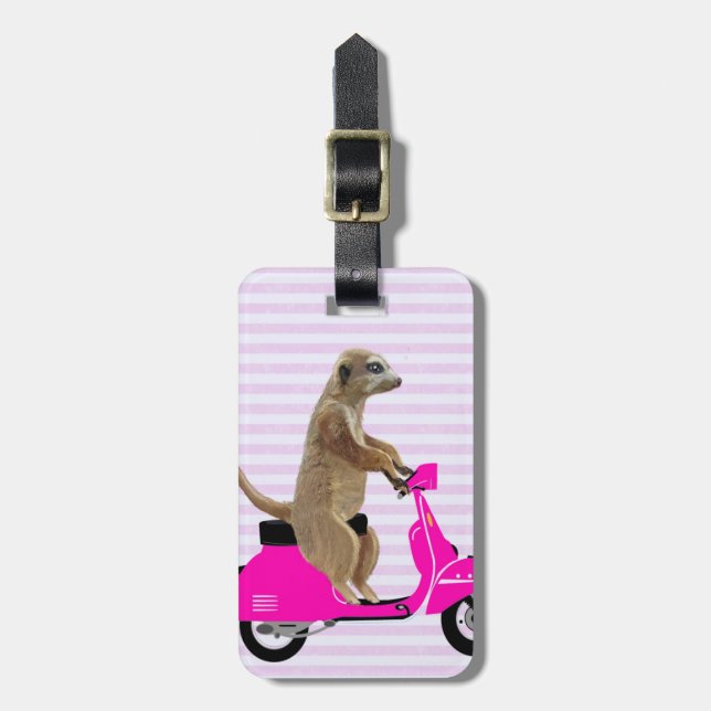Étiquette À Bagage Meerkat sur Pink Moped 2 (Devant Vertical)