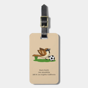 Étiquette À Bagage Moineau de dessin animé mignon jouant au football 