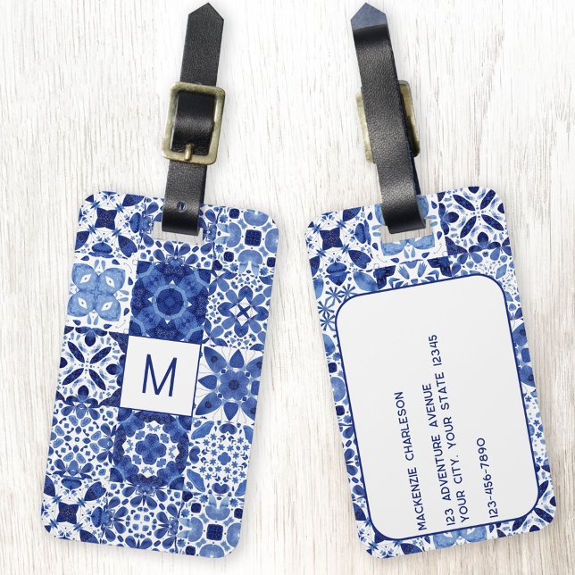Étiquette À Bagage Monogramme Carreaux Bleus Bleu Méditerranéen Aquar (Modern monogram initial personalized blue and white Mediterranean tile luggage tag)