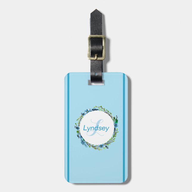 Étiquette À Bagage Monogramme Dainty Sky Blue Floral Wreath (Devant Vertical)