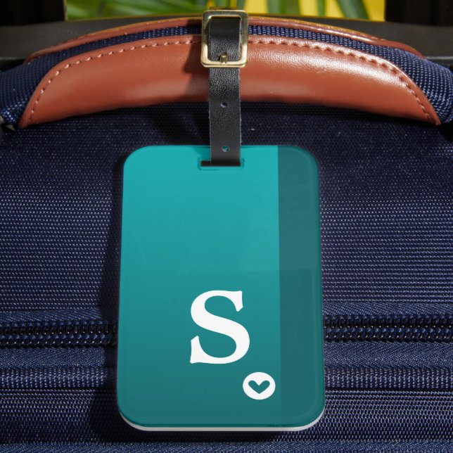 Étiquette À Bagage Monogramme Girly Green Heart Simple Moderne Chic (Insitu Rectoal 2)