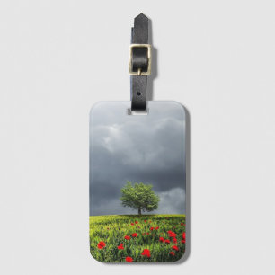 Étiquette À Bagage Poppy Field et ciel nuageux