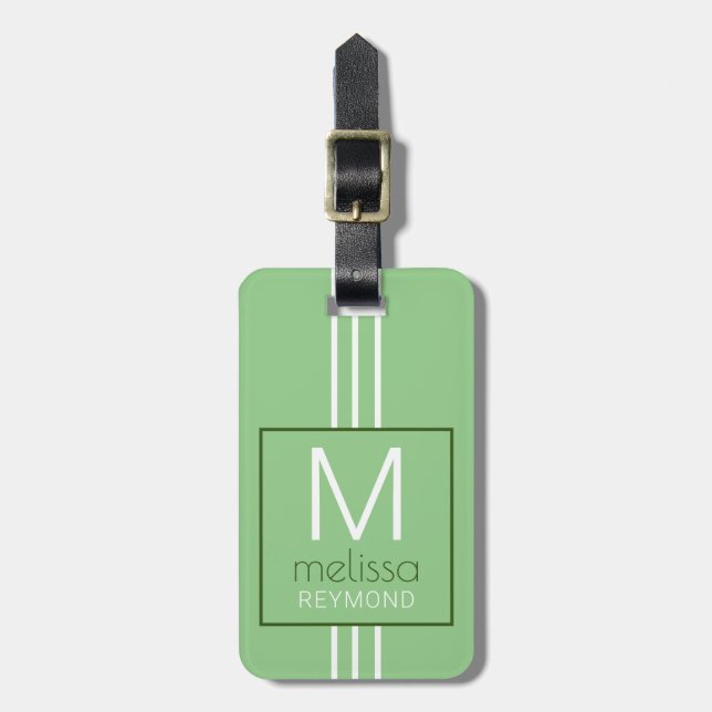 Étiquette À Bagage Son nom Monogram Modern sauge green (Devant Vertical)