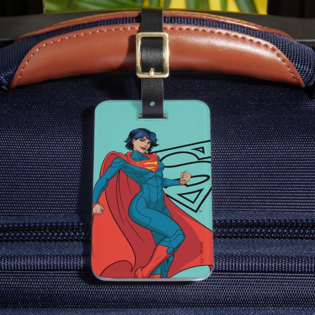 Étiquette À Bagage Supergirl Hovering en costume bleu (Insitu Rectoal 2)