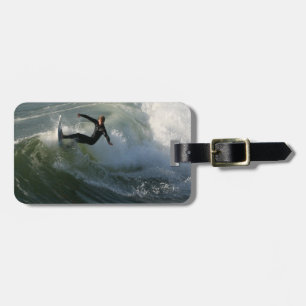 Étiquette À Bagage Surfer dans une étiquette de bagage de Wetsuit