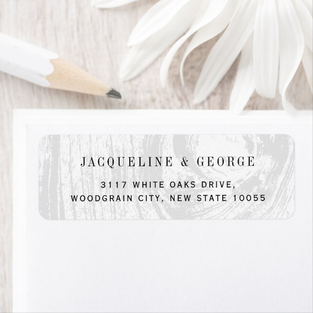 Étiquette Adresse de mariage d'hiver au grain de bois rustiq (En situation)