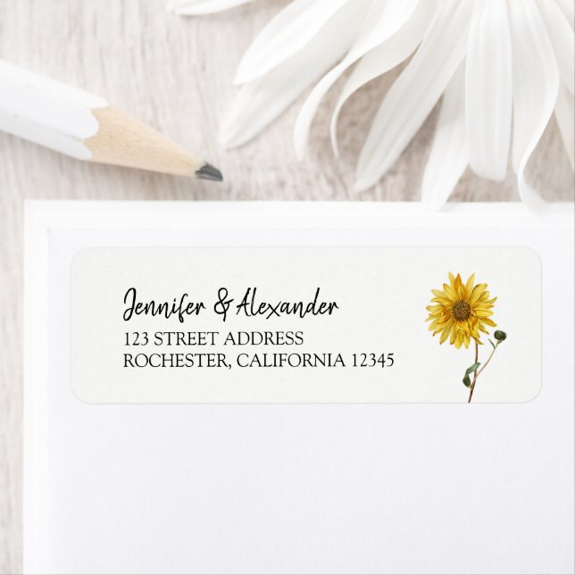 Étiquette Adresse de retour du mariage de tournesol rustique (En situation)