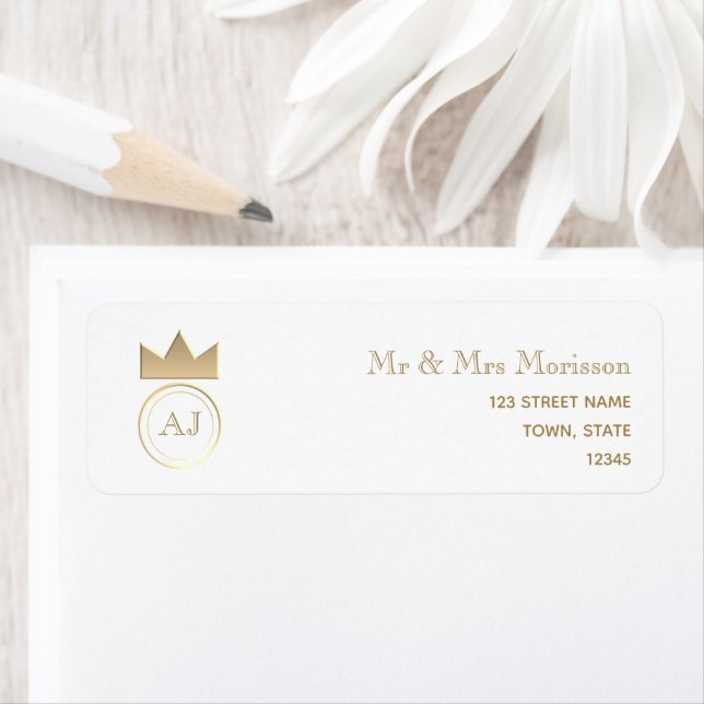 Étiquette Adresse de retour en monogramme doré (En situation)