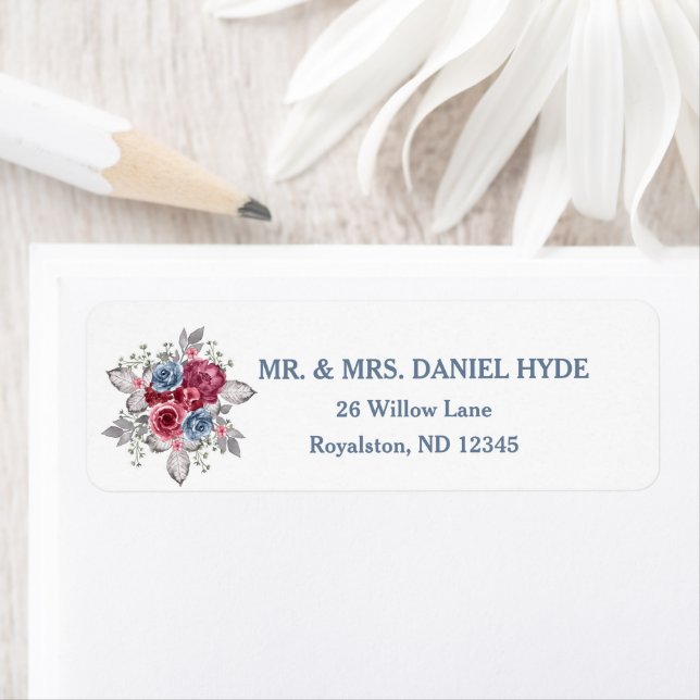 Étiquette Adresse Mariage Dusty Blue et Burgundy (En situation)