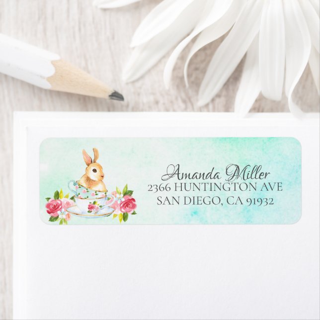Étiquette Baby shower de thé Floral Bunny Aquarelle (En situation)