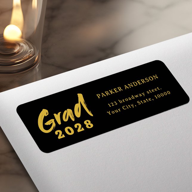Étiquette Black Gold Modern Script Graduation Adresse de ret (Black Gold Modern Script Graduation Return Address Label)