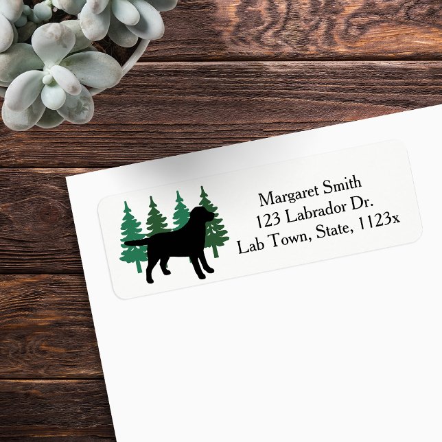 Étiquette Black Labrador Outline Adresse À feuillage persist (Black Labrador Outline Evergreen Design Return Address Labels for Labrador Owners.  Silhouette.)