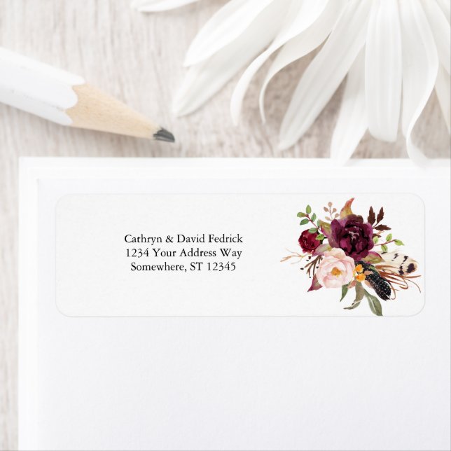 Étiquette Boho Bold Burgundy Marine Floral Mariage (En situation)