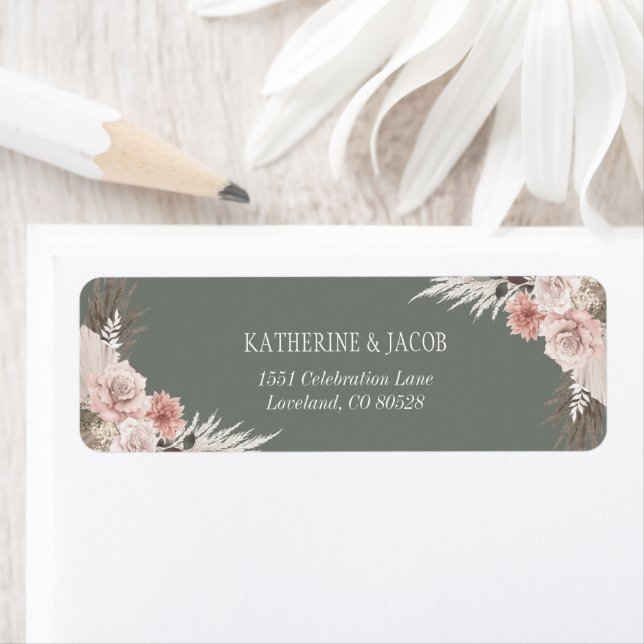 Étiquette Boho Sage Green Floral Mariage Adresse de retour (En situation)
