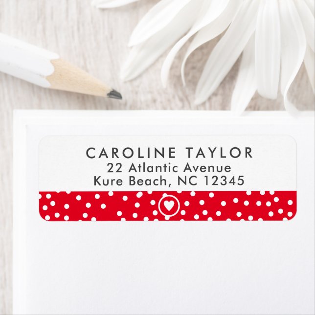 Étiquette Bright Red Heart & Dots mignon Girl Adresse de ret (En situation)