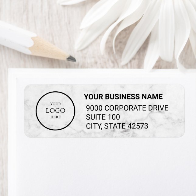 Étiquette Business Logo Custom Return Address Label (En situation)