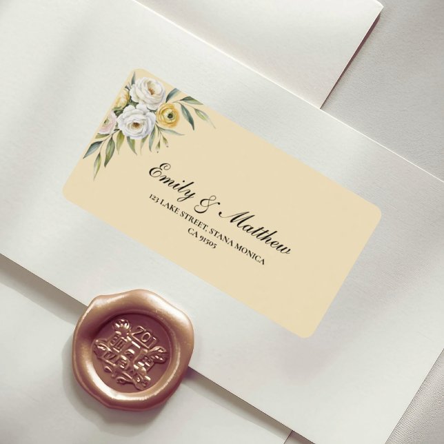 Étiquette Butter Yellow Floral Wedding Return Address Label (Créateur téléchargé)