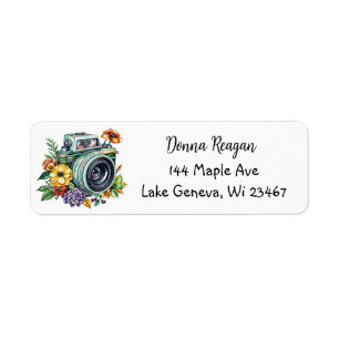 Étiquette Caméra vintage avec aquarelle de jolies fleurs