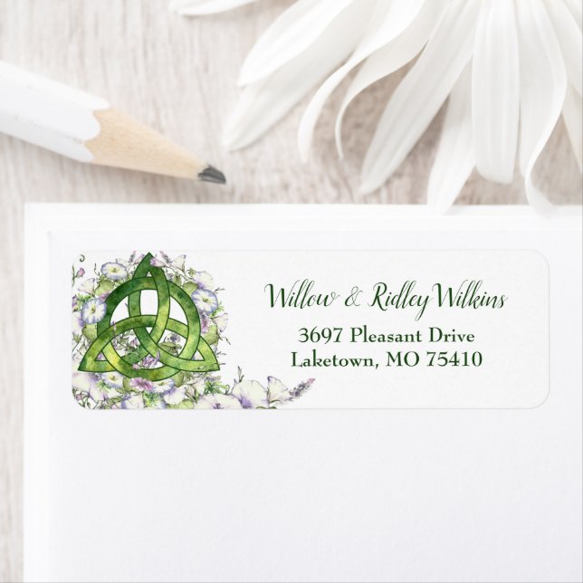 Étiquette Celtic Green Triquetra Aquarelle Florale Adresse L (En situation)