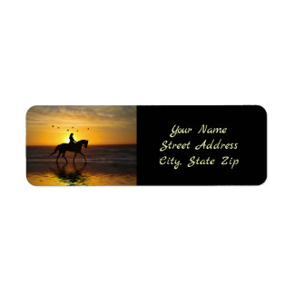 Étiquette Cheval de plage et Dressage d'cavalier Jolie