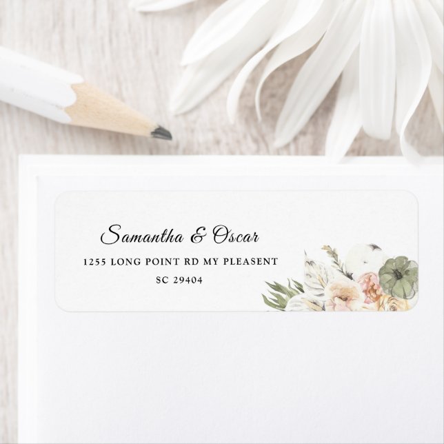 Étiquette Citrouilles et fleurs d'aquarelle modernes (En situation)