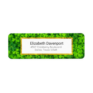 Étiquette Clovers vert feuillu avec gouttelettes d'eau