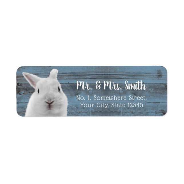 Étiquette Cute Rabbit Dusty Blue Barn Baby shower en bois (Devant)