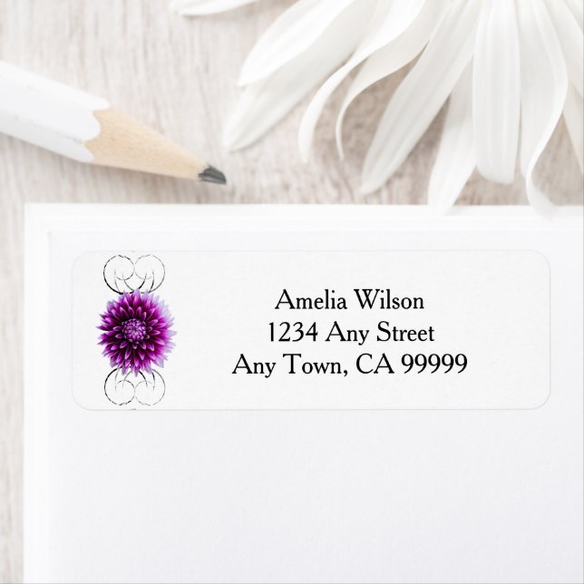 Étiquette d'adresse de retour Purple Dahlia (En situation)