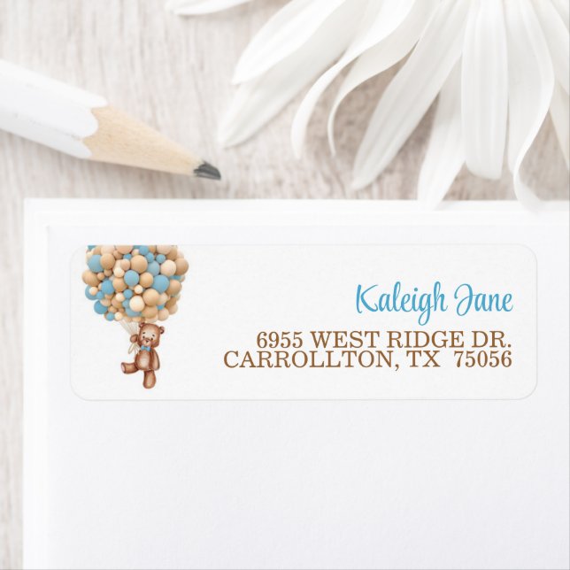 Étiquette de adresse Ours avec ballons (En situation)