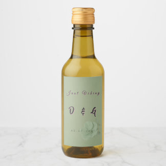 Étiquette de bouteille de vin pétillant vert sauge