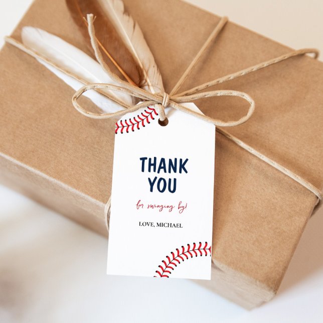 Étiquette de cadeau d'anniversaire avec des points (Créateur téléchargé)