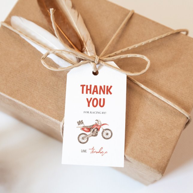 Étiquette de cadeau d'anniversaire de moto en terr (Créateur téléchargé)