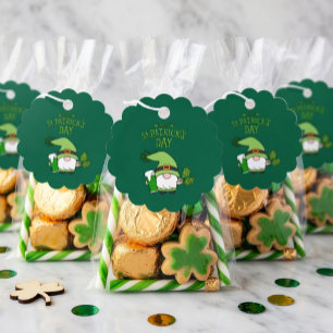 Étiquette de cadeau vert de gnome pour la Saint-Pa