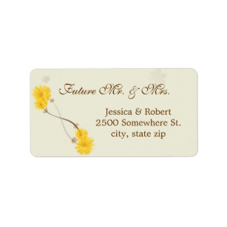 Étiquette de marguerites jaunes
