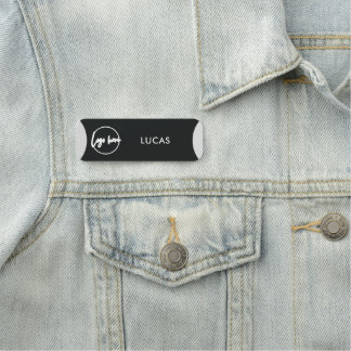 Étiquette de nom de personnel de base de logo d'en