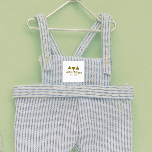 Étiquette de vêtements en fer moderne sur mesure (Créateur téléchargé)