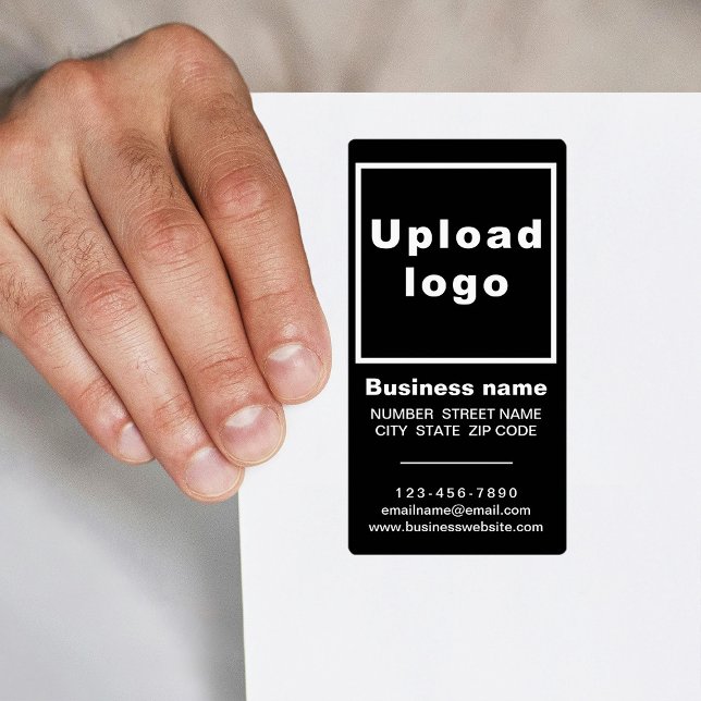 Étiquette d'expédition portrait noir de marque com (Black portrait shipping label with your business brand)